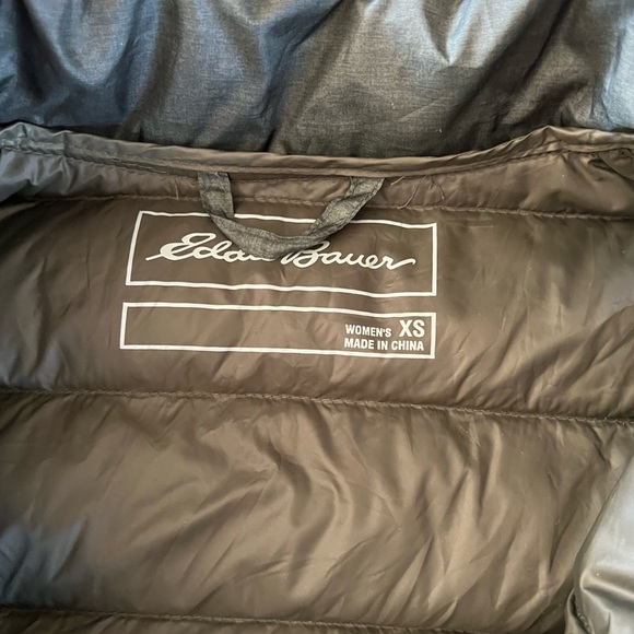 Eddie Bauer 650 Down Jacket - Picture 4 of 8